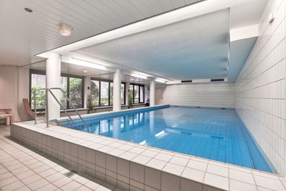 Schwimmbad im Souterrain Etagenwohnung Timmendorfer Strand